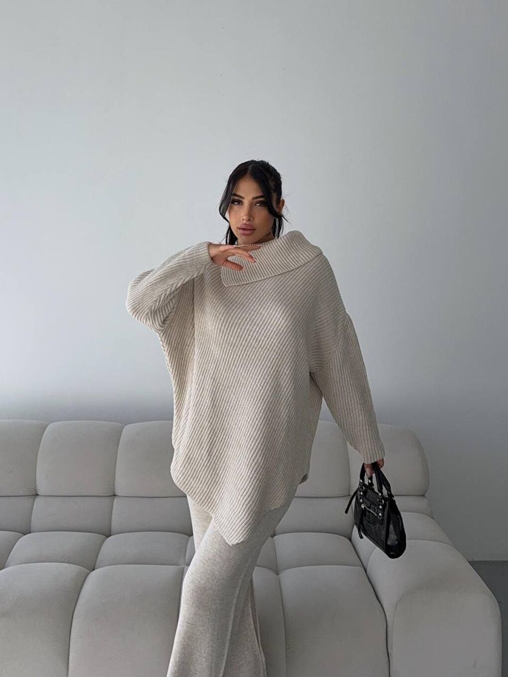 Ekru Şal Yaka Triko Takım