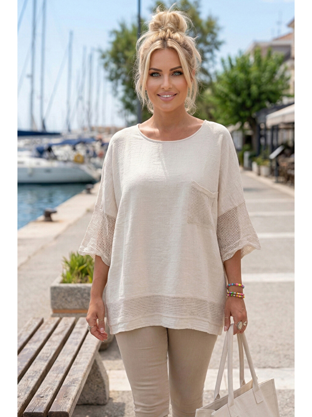 Bej Bisiklet Yaka 3/4 Kol, Kol Ve Etek Ucu File Detaylı Casual Müslin Oversize Dokuma Bluz 60 65-1
