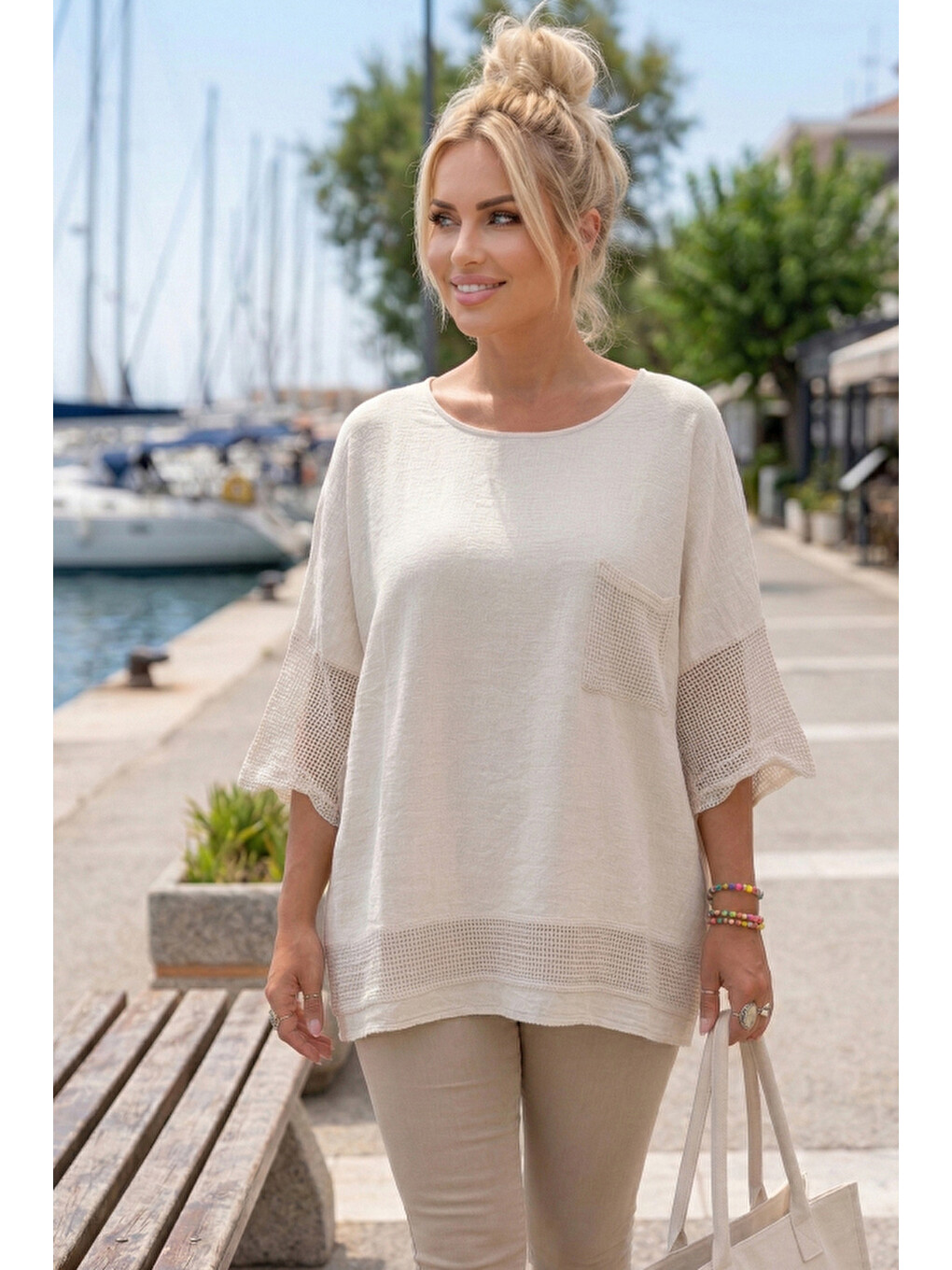 Bej Bisiklet Yaka 3/4 Kol, Kol Ve Etek Ucu File Detaylı Casual Müslin Oversize Dokuma Bluz 60 65-2