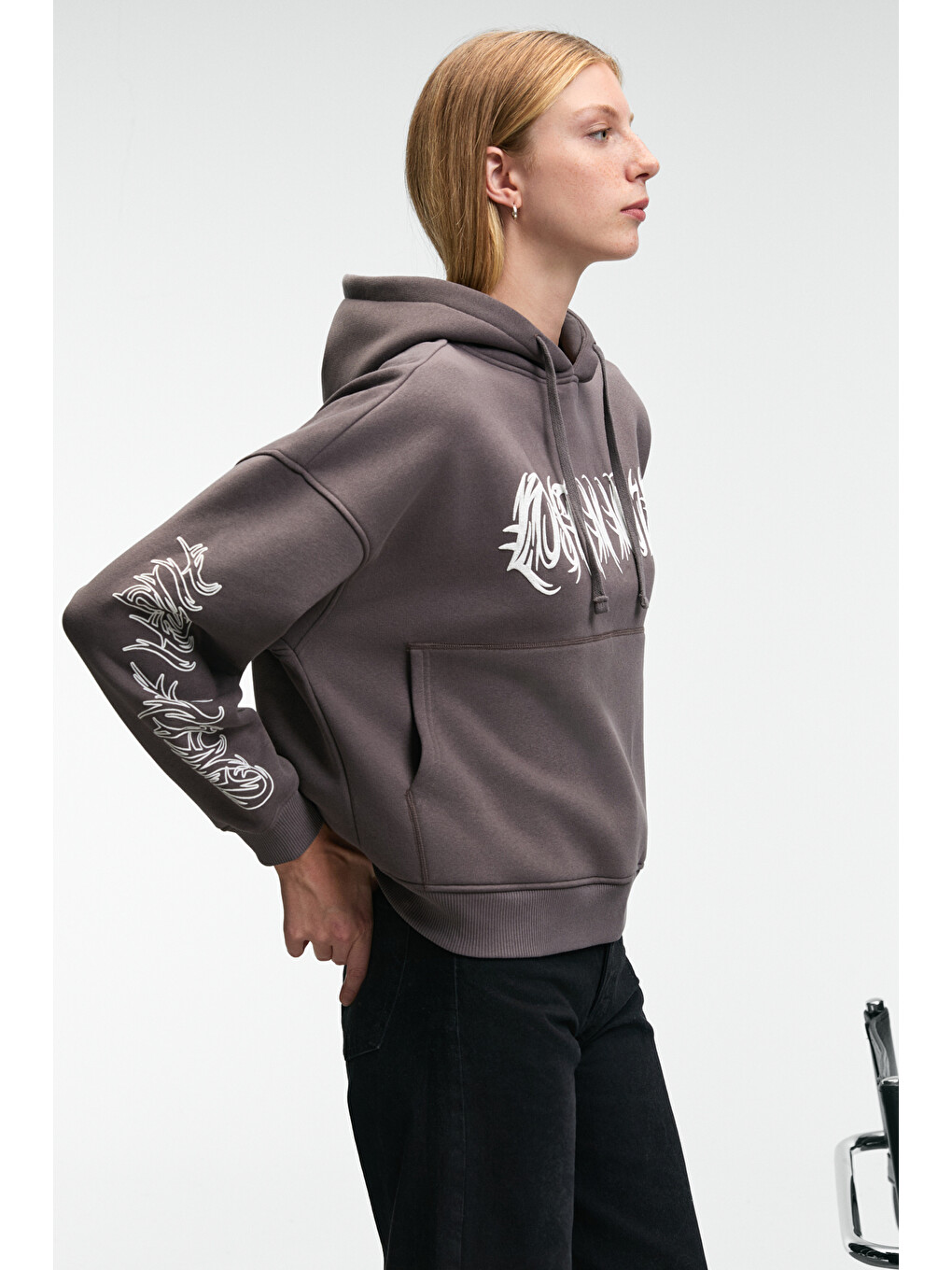 Alırayne Kadın Baskılı Oversize Kapüşonlu Kanguru Cep Antrasit Sweatshirt-3
