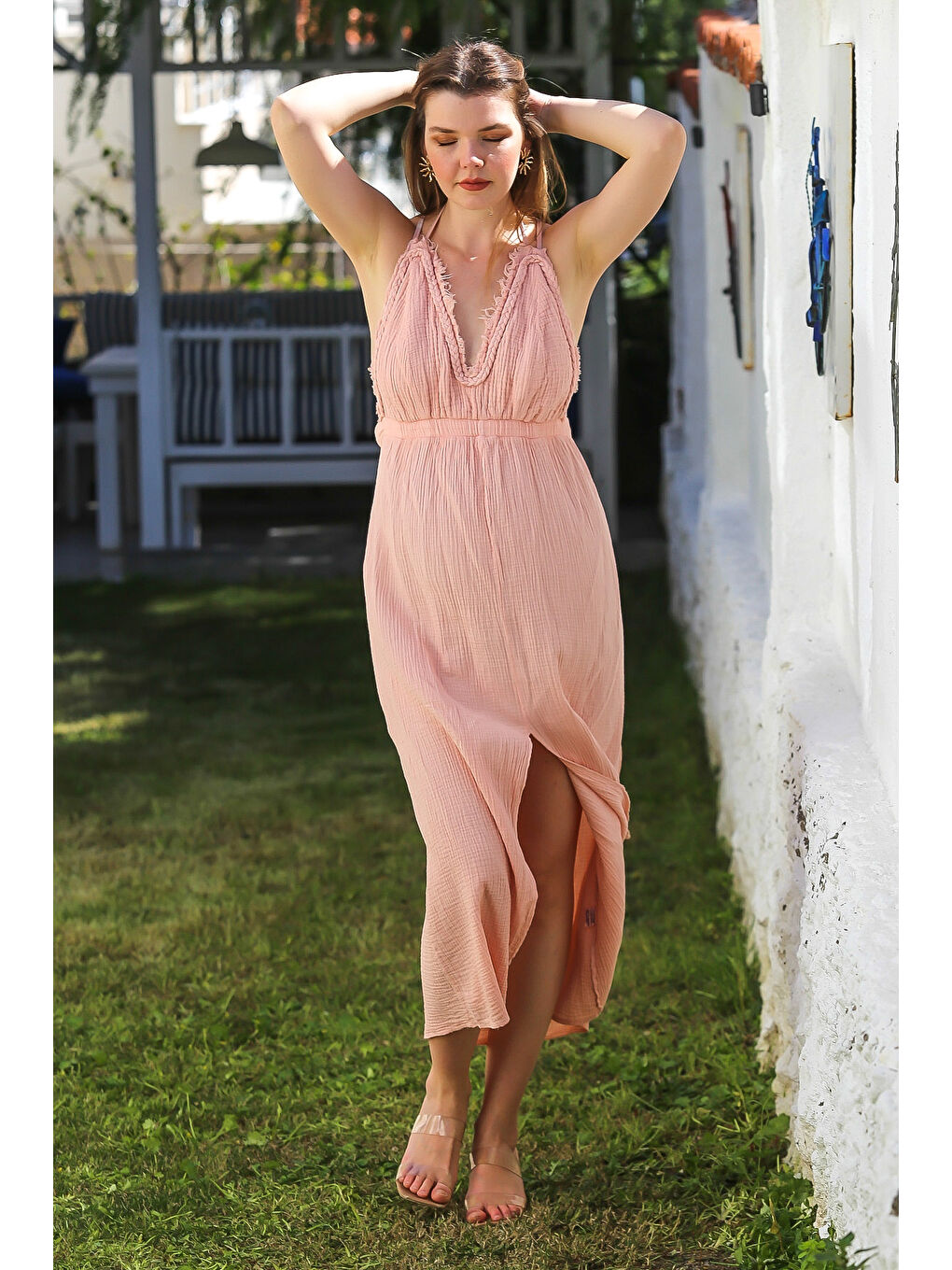 Pembe Pudra V Yaka Askılı Yırtmaçlı Yıkamalı Ve Pis Dikişli Casual Müslin Uzun Dokuma Elbise 135 60-1