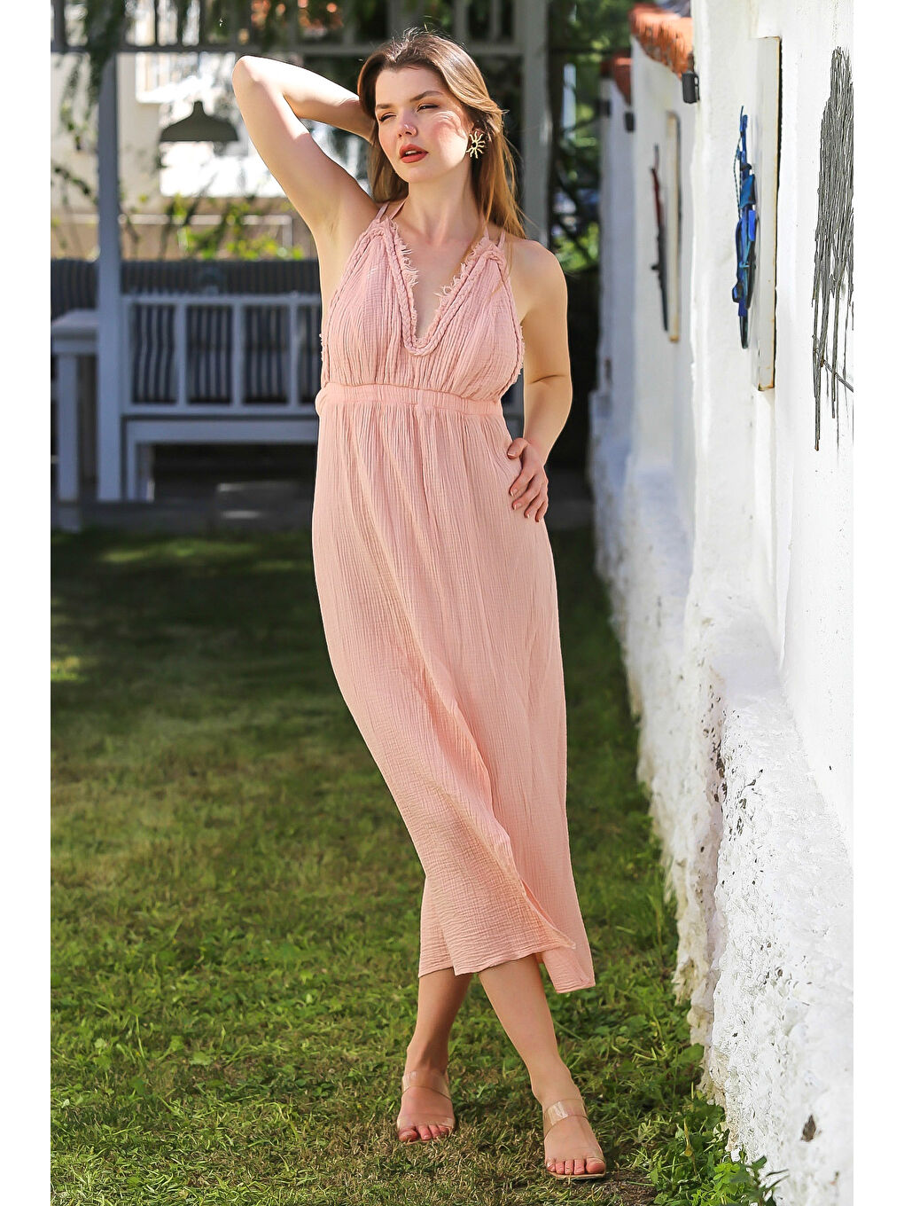 Pembe Pudra V Yaka Askılı Yırtmaçlı Yıkamalı Ve Pis Dikişli Casual Müslin Uzun Dokuma Elbise 135 60-2