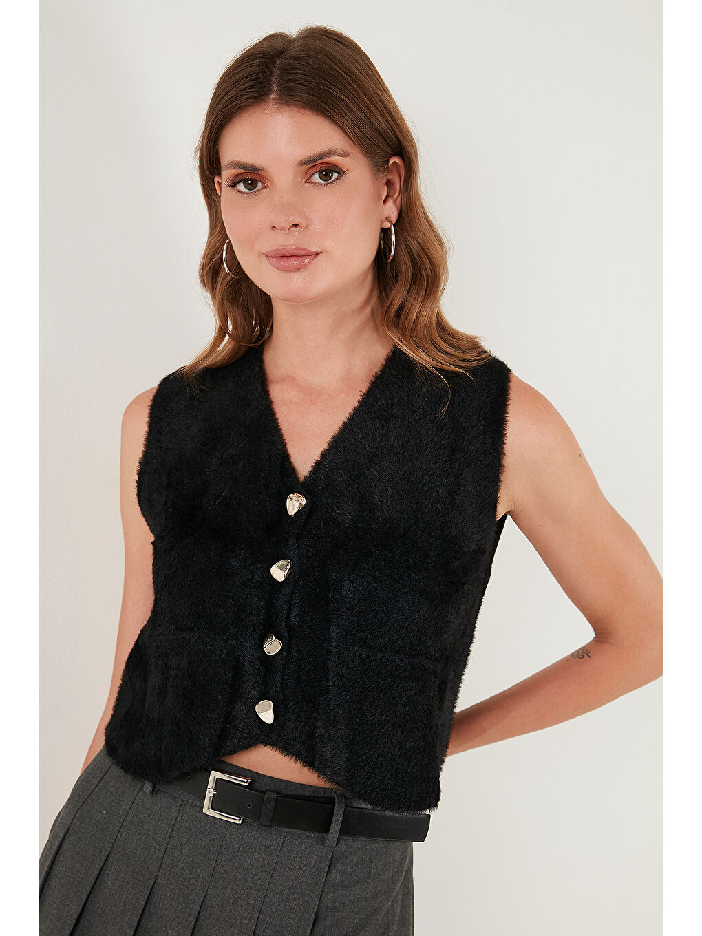 Siyah Regular Fit V Yaka Yumuşak Dokulu Düğmeli Yelek 4615241-5