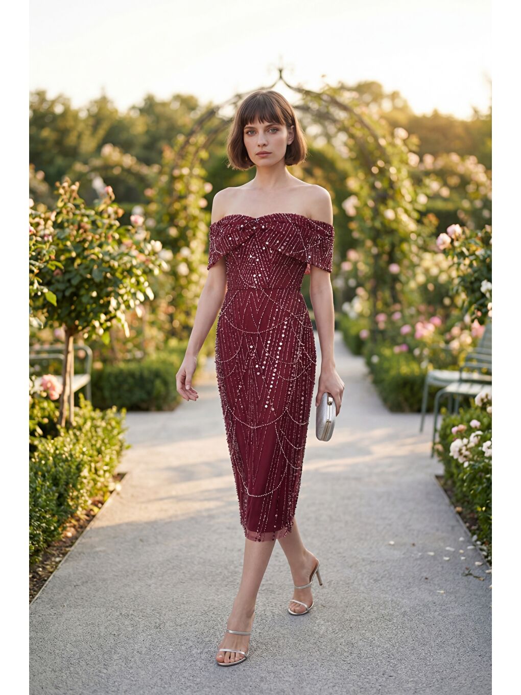 Kadın Bordo Kayık Yaka Boncuklu Midi Abiye Elbise-4