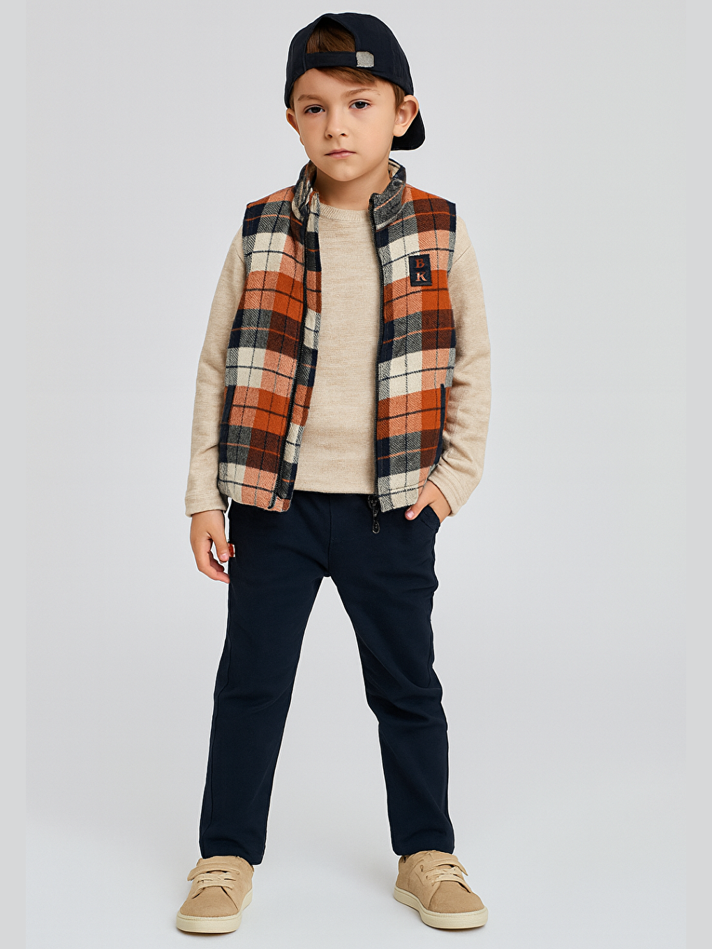 Bej 3'lü Takım Erkek Çocuk Yelek & Pantolon & Sweatshirt Takım