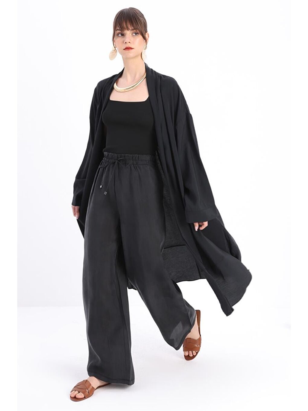 Siyah-Beli Lastikli Bol Paça Pantolon