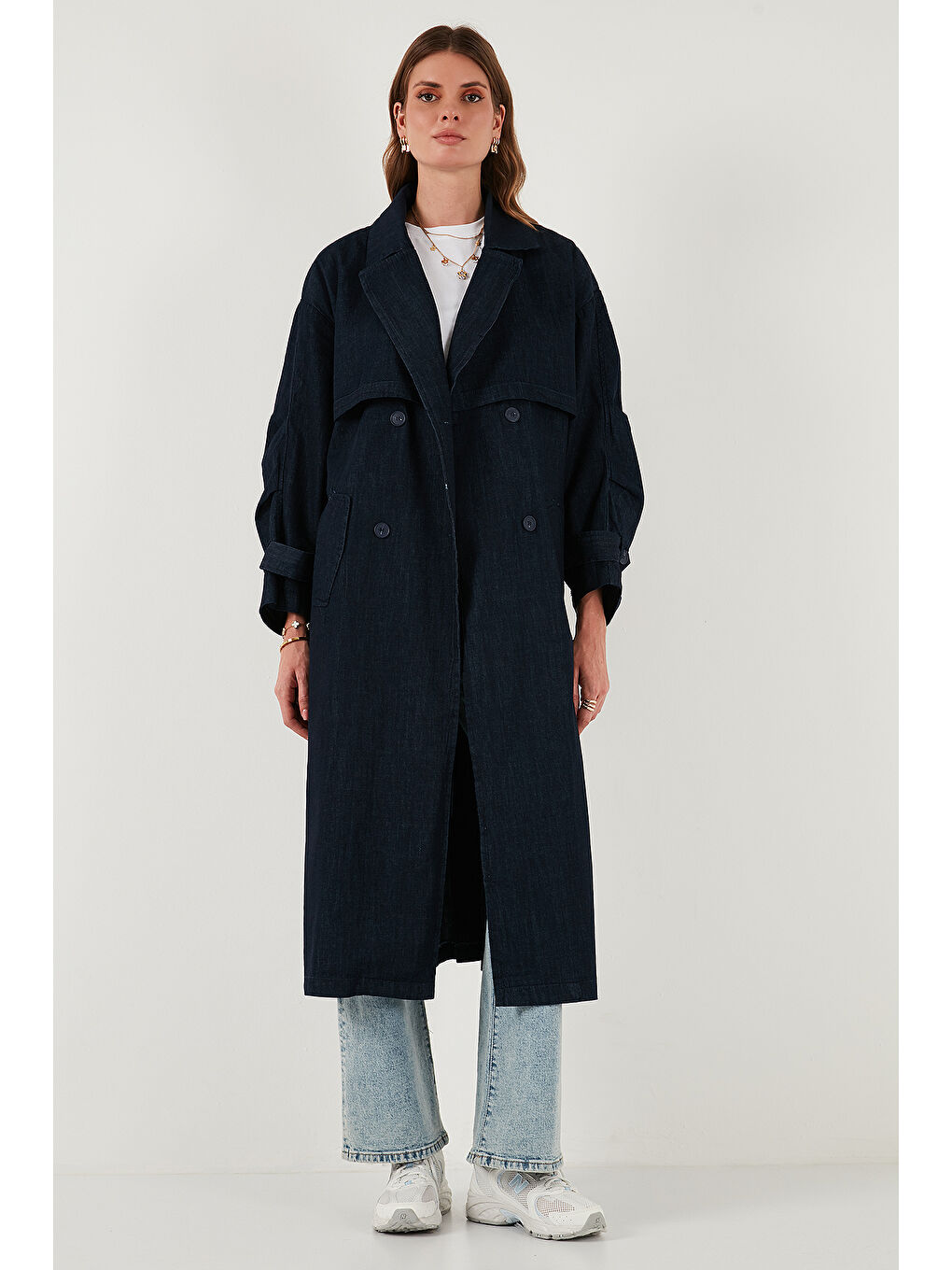 Lacivert Pamuklu Oversize Kruvaze Yaka Düğmeli Kuşaklı Trençkot 6830094-4