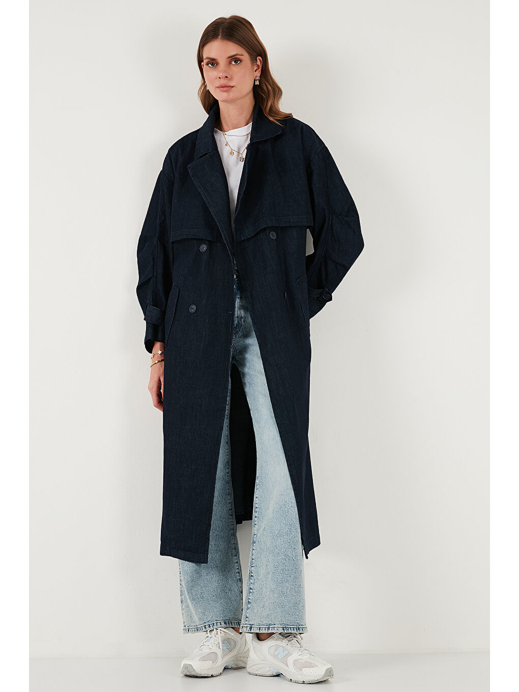 Lacivert Pamuklu Oversize Kruvaze Yaka Düğmeli Kuşaklı Trençkot 6830094-5