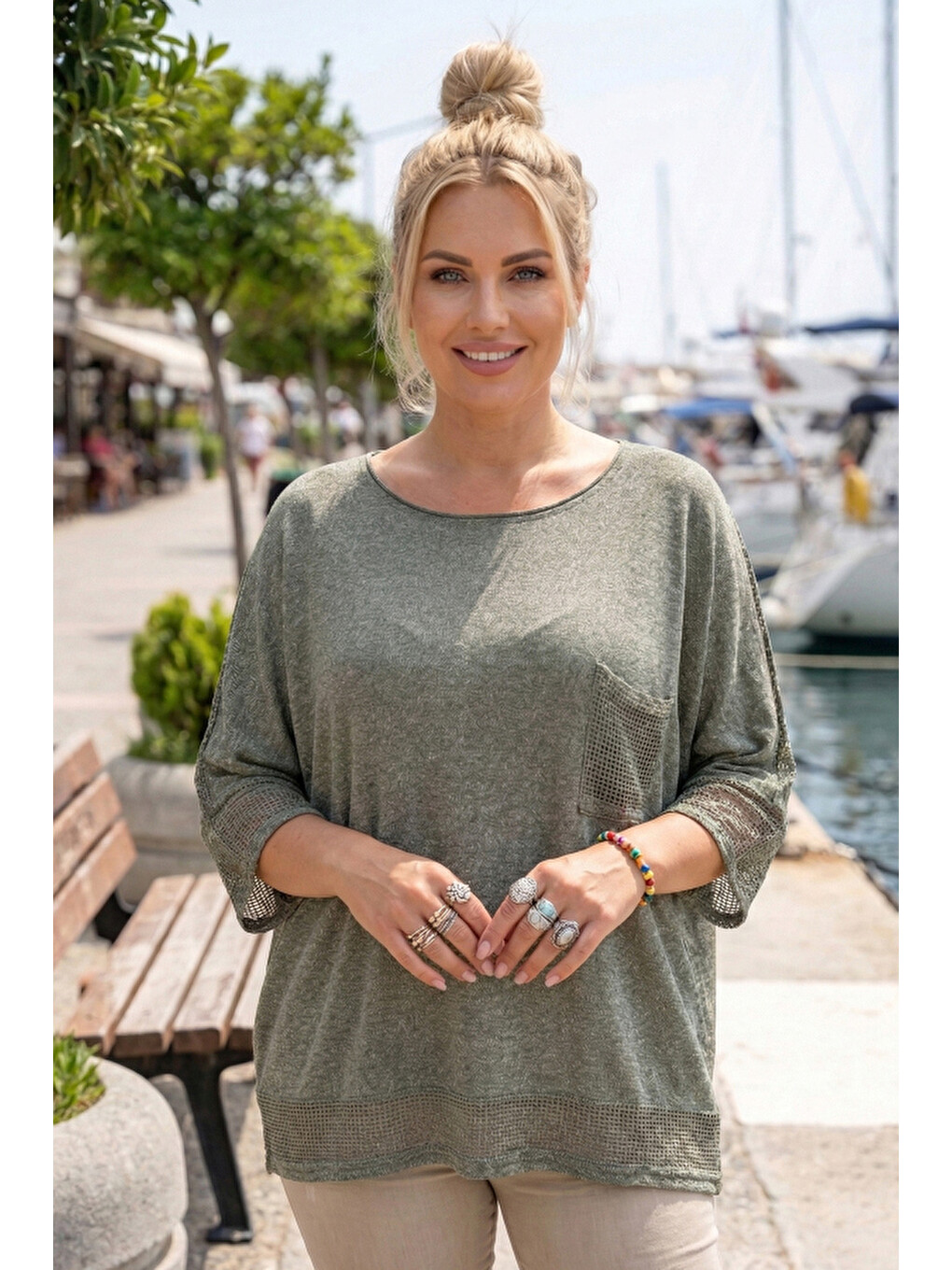 Haki Bisiklet Yaka 3/4 Kol, Kol Ve Etek Ucu File Detaylı Casual Müslin Oversize Dokuma Bluz 60 65-2