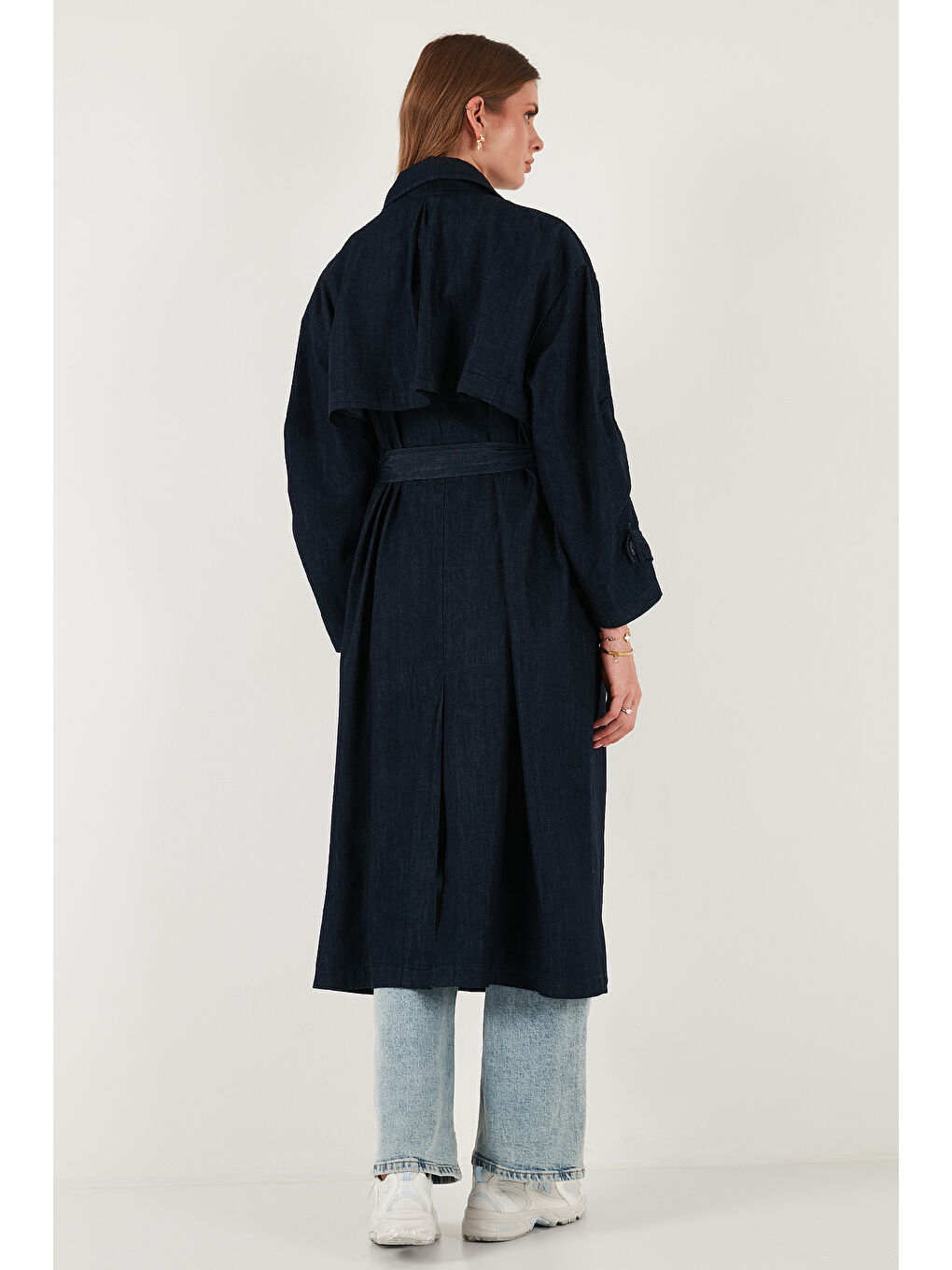 Lacivert Pamuklu Oversize Kruvaze Yaka Düğmeli Kuşaklı Trençkot 6830094-6