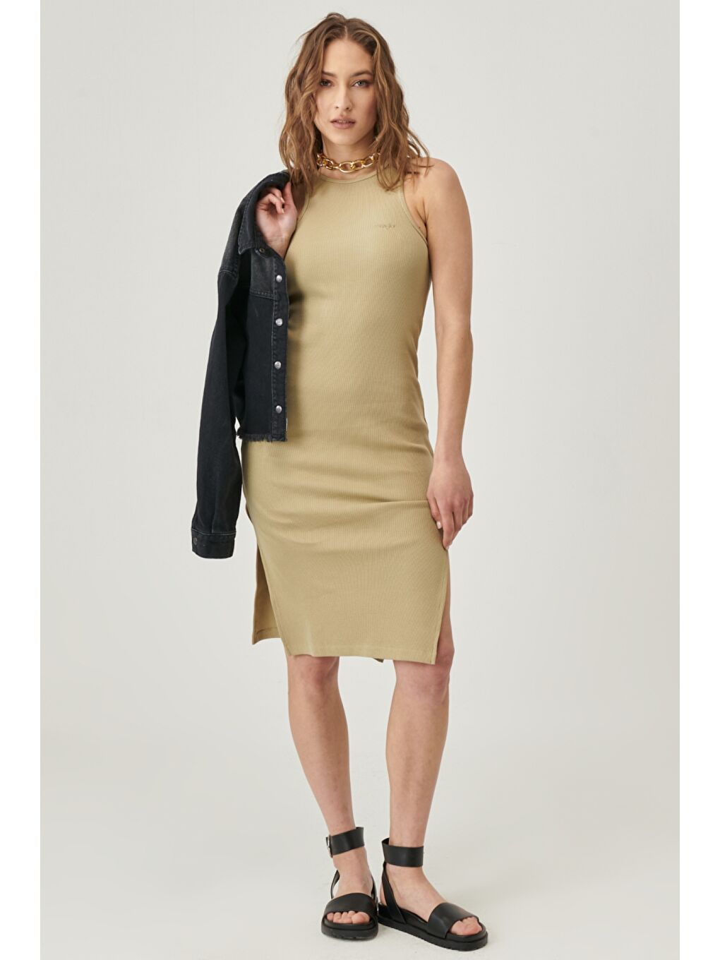 Bej Skinny Fit %100 Pamuk Kolsuz Elbise