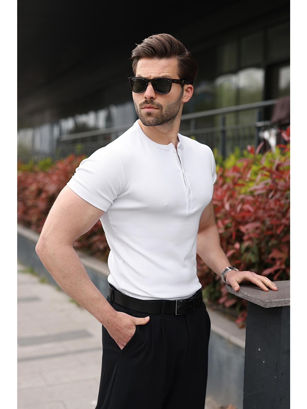 Beyaz Yarım Düğmeli Slim Fit Erkek Tişört E7186-2