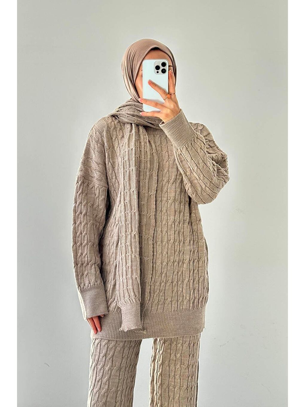 Bej Atkılı Örülü Tesettür Takım Taş-2