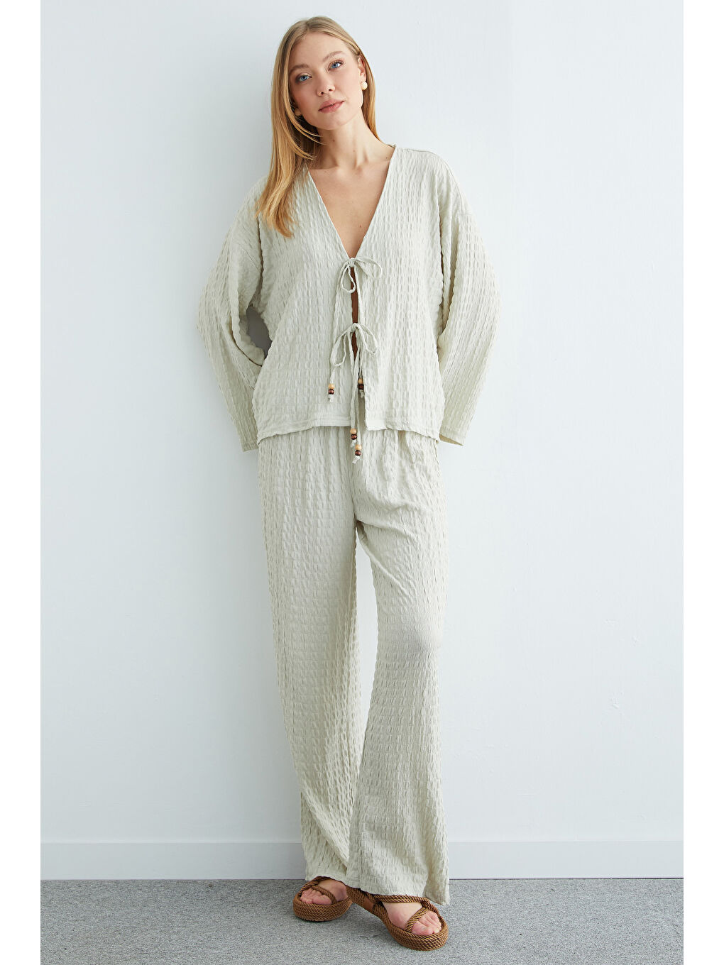 Bej Önden Bağlamalı Dokulu Kimono 2 Li Takım-4