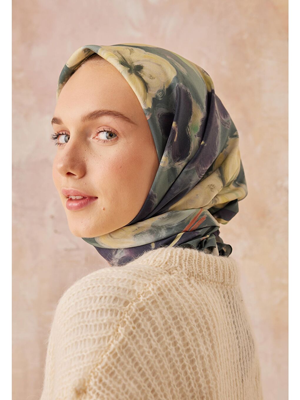 Roslyn Desen Pamuk İpek Eşarp Koyu Yeşil-1