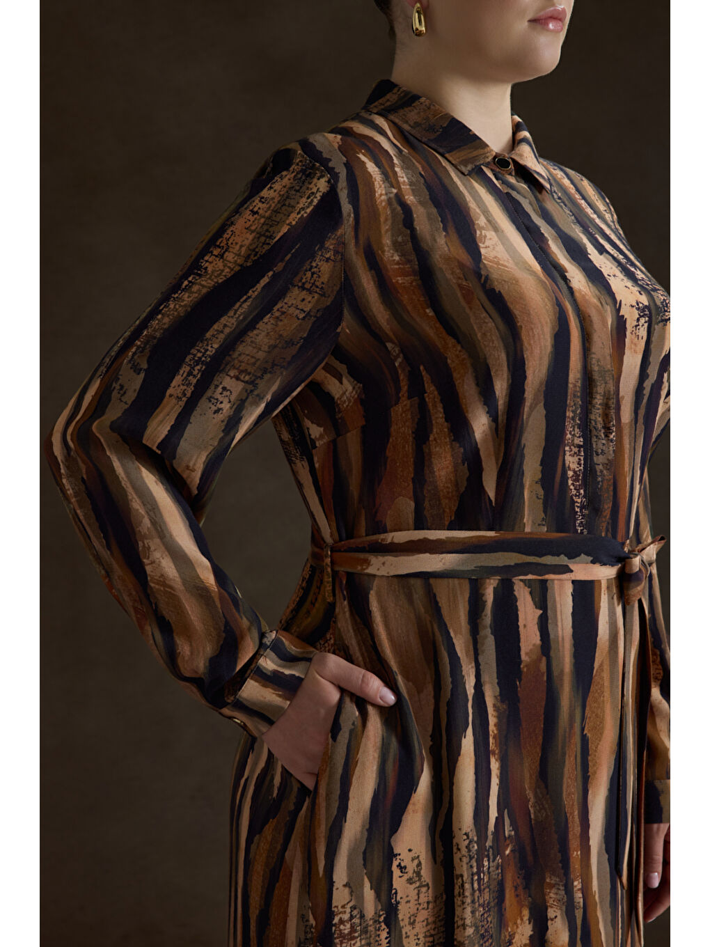 Kahverengi Desenli Viscon Elbise-4