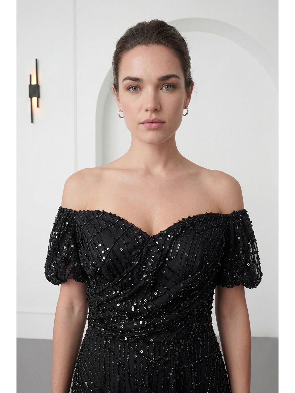 Kadın Siyah Dar Kalıp Kayık Yaka Boncuklu Midi Kloş Abiye Elbise-2