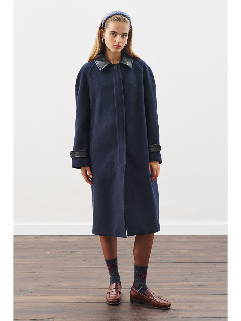 Deri Detaylı Kaşe Kaban Lacivert-2