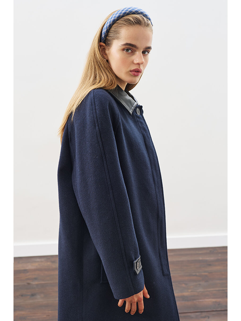 Deri Detaylı Kaşe Kaban Lacivert-4