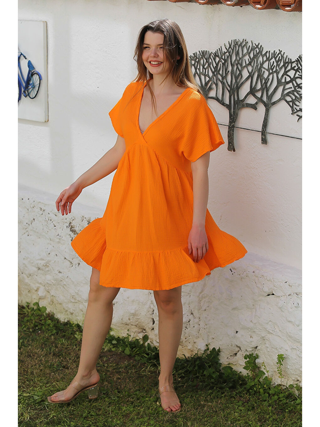 Turuncu Kruvaze Yaka Kısa Kol Yıkamalı Etek Ucu Fırfırlı Casual Müslin Dokuma Elbise 95 51-5