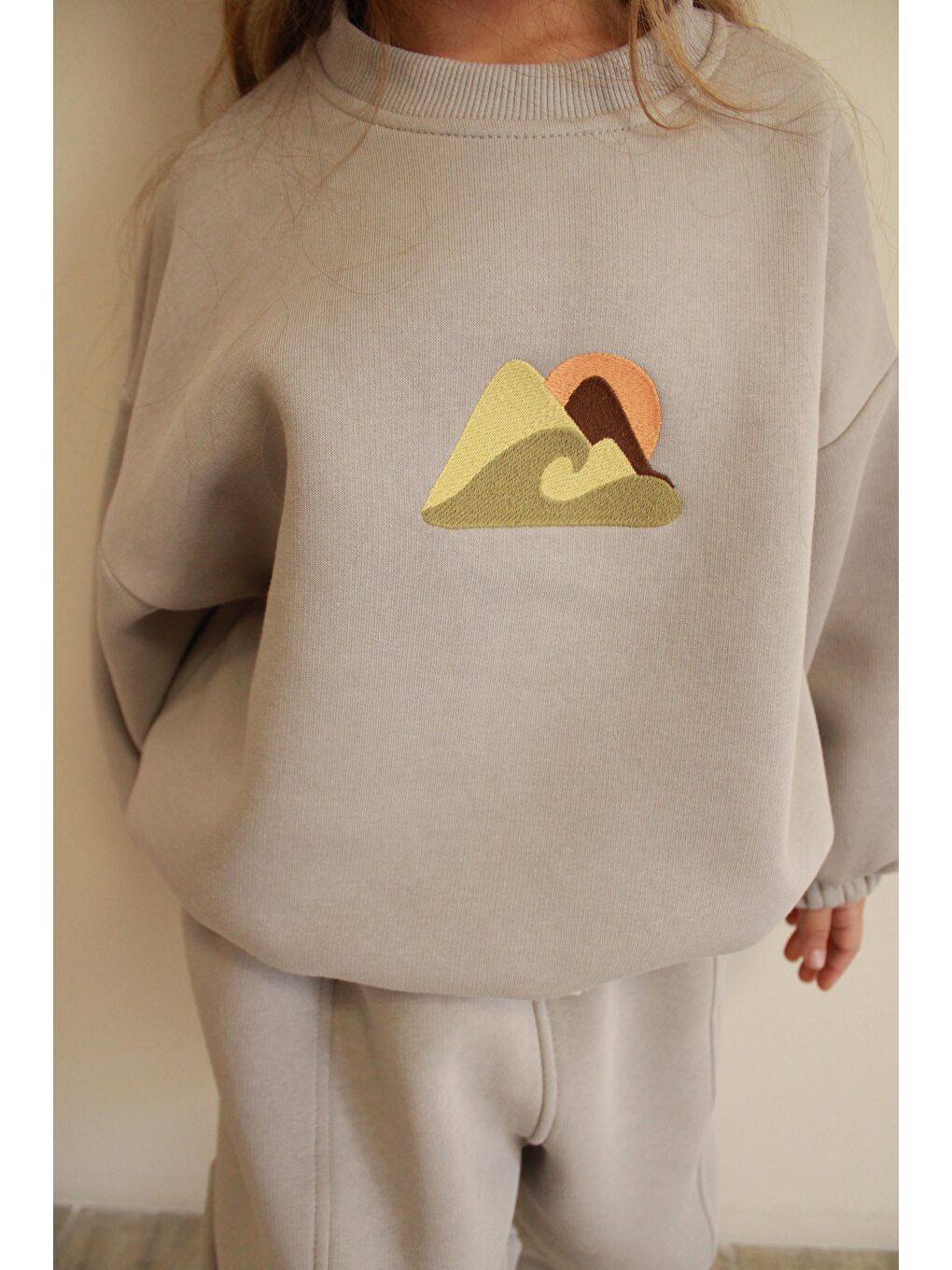 Bej Taş Rengi Dağ Nakışlı Çocuk Alt Üst Takım-3