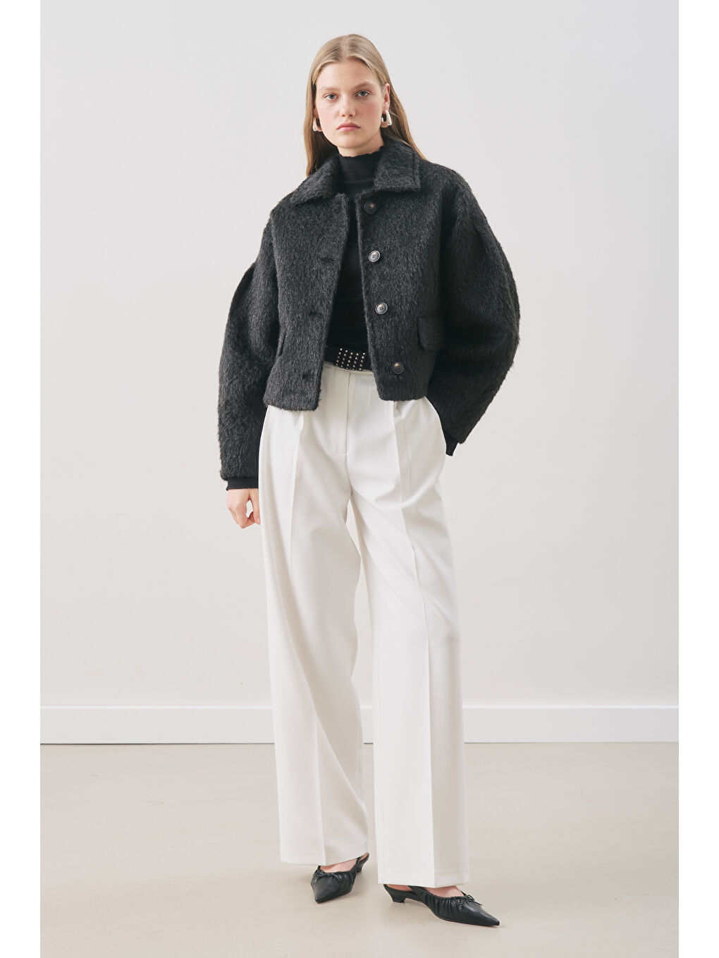 Boucle Kısa Kaban Siyah