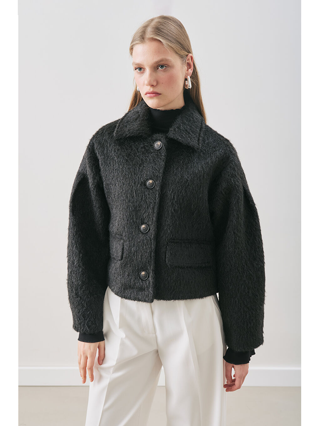 Boucle Kısa Kaban Siyah-2