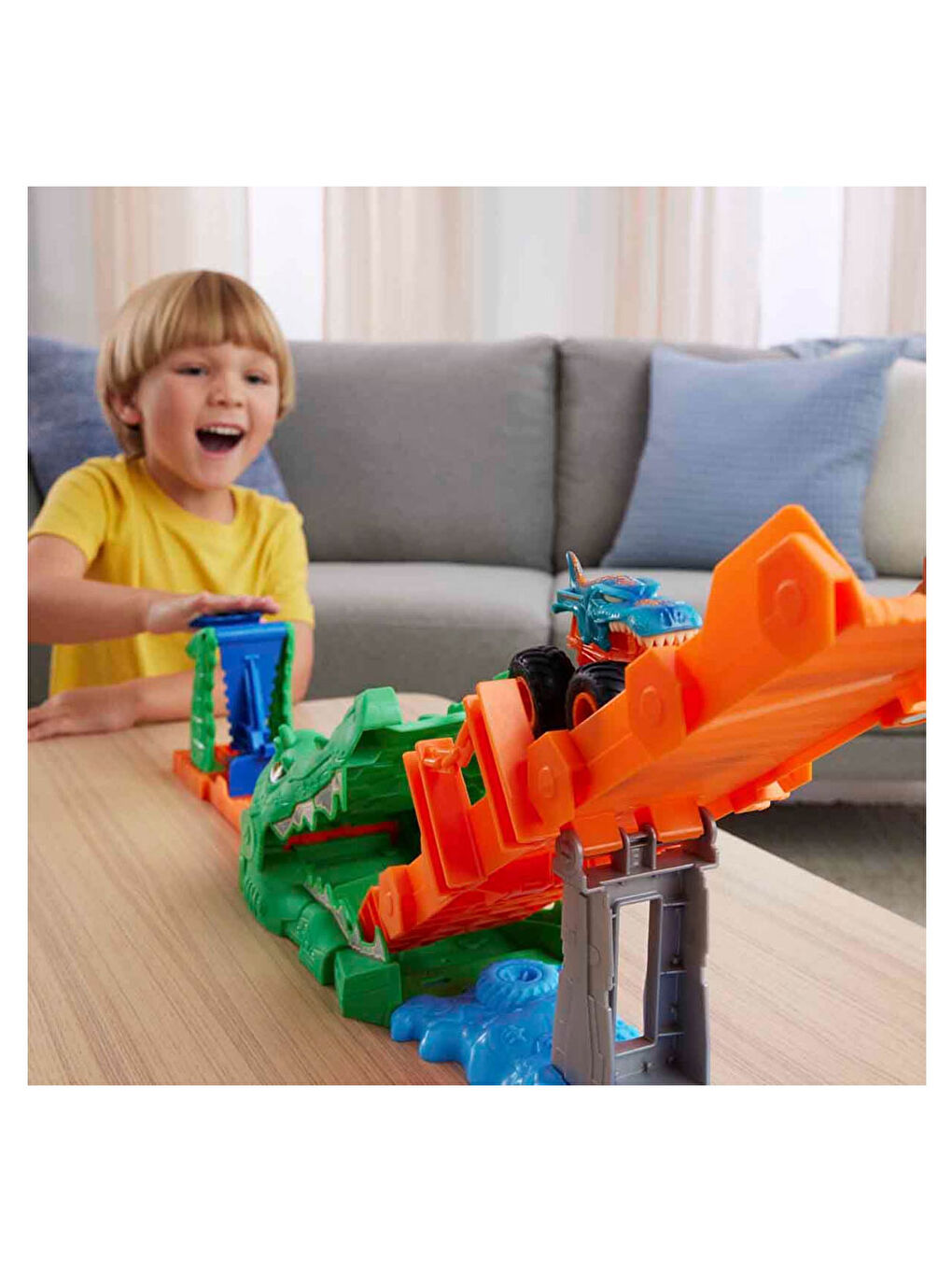 Monster Trucks Timsahı Devir Oyun Seti JJN45-3