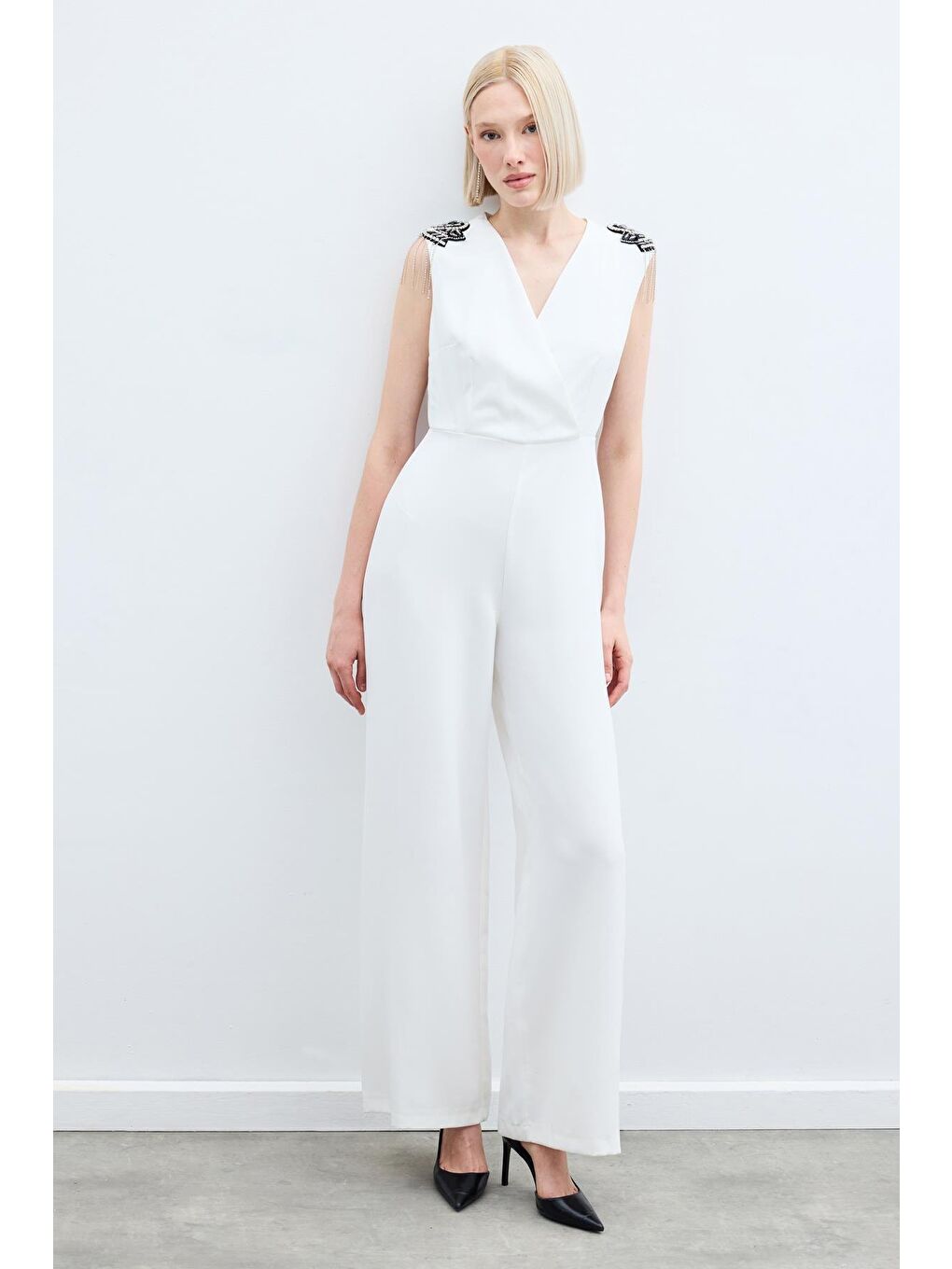 Aksesuar Detaylı Tulum - Ekru-4