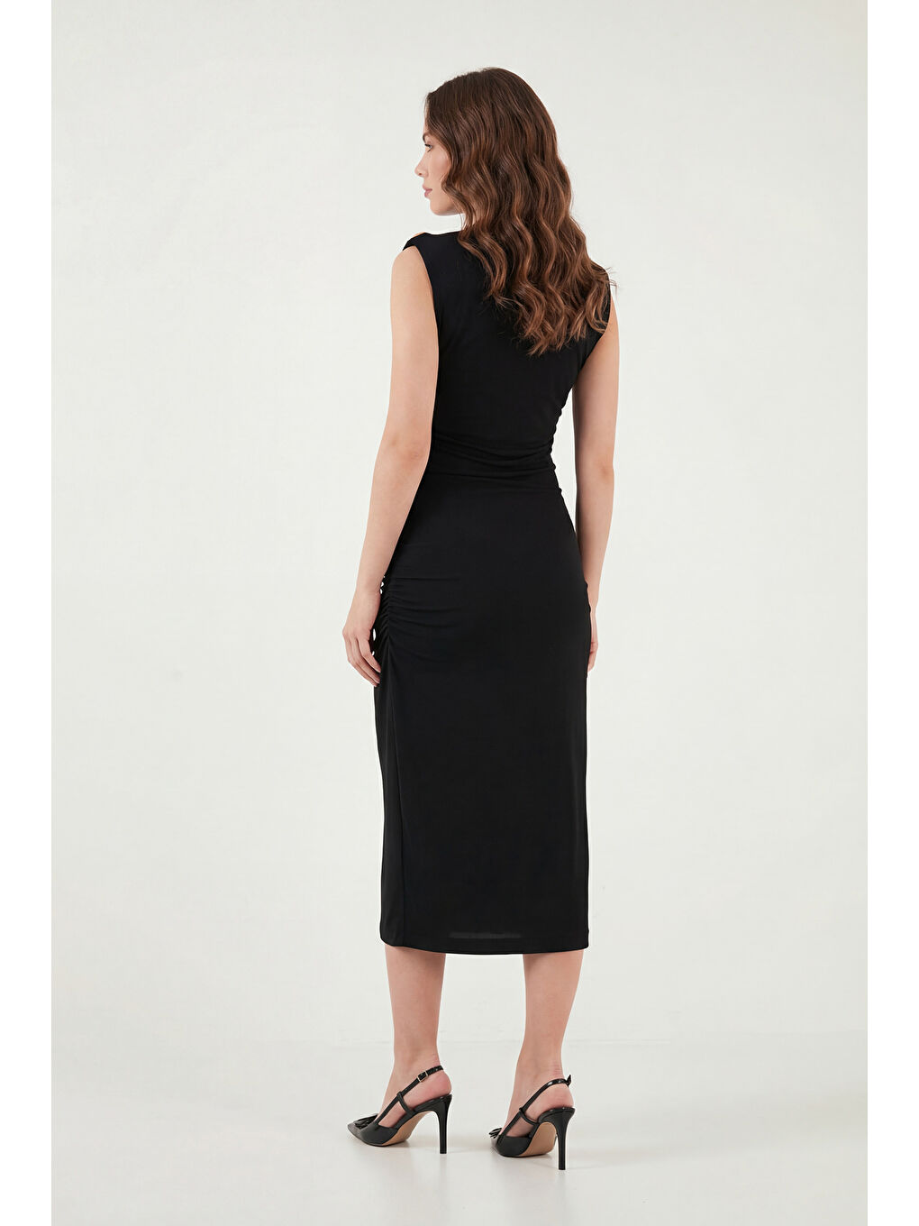 Siyah Midi Boy Degaje Yaka Vücuda Oturan Elbise 6525741-6