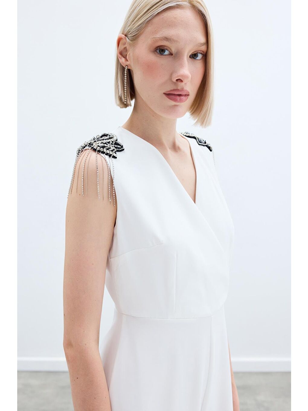 Aksesuar Detaylı Tulum - Ekru-6