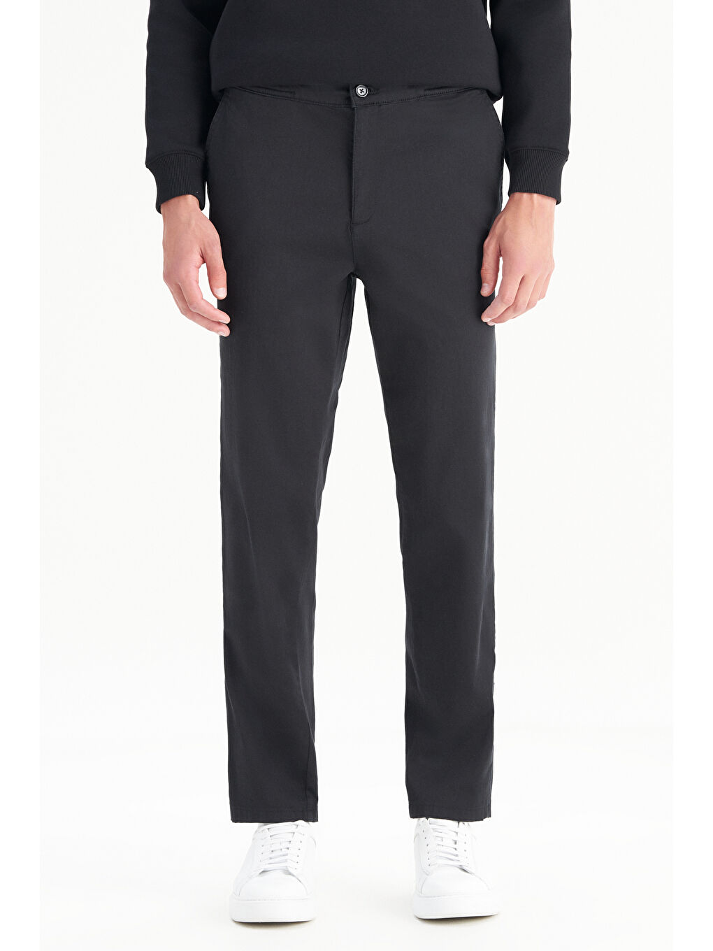 Siyah Pamuklu Slim Fit Dar Kesim Cepli Yumuşak Dokulu Esnek Pantolon-1