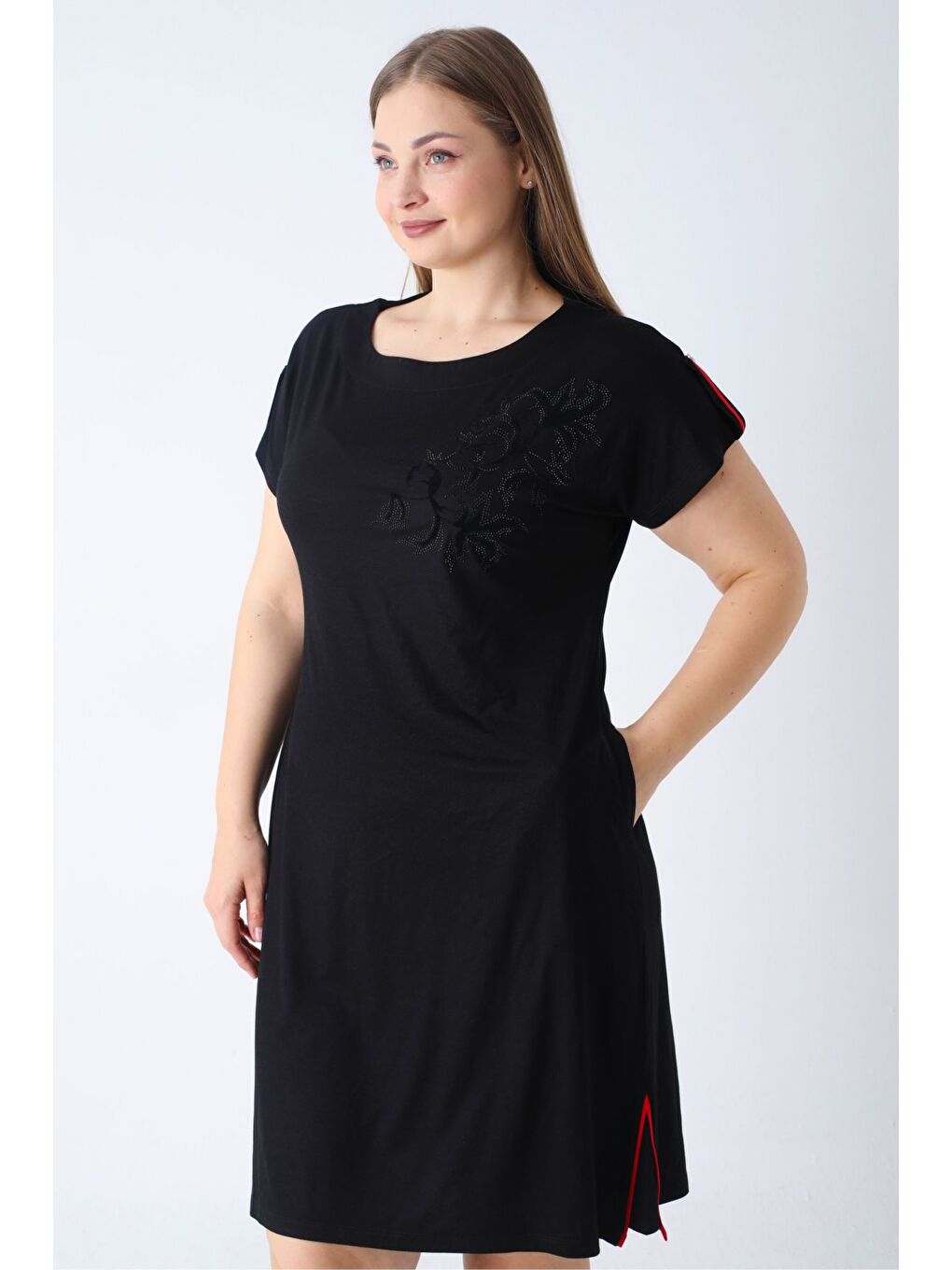 Kadın Siyah Kısa Kollu Cepli Biye Ve Nakış Detaylı Elastanlı Büyük Beden Elbise-2