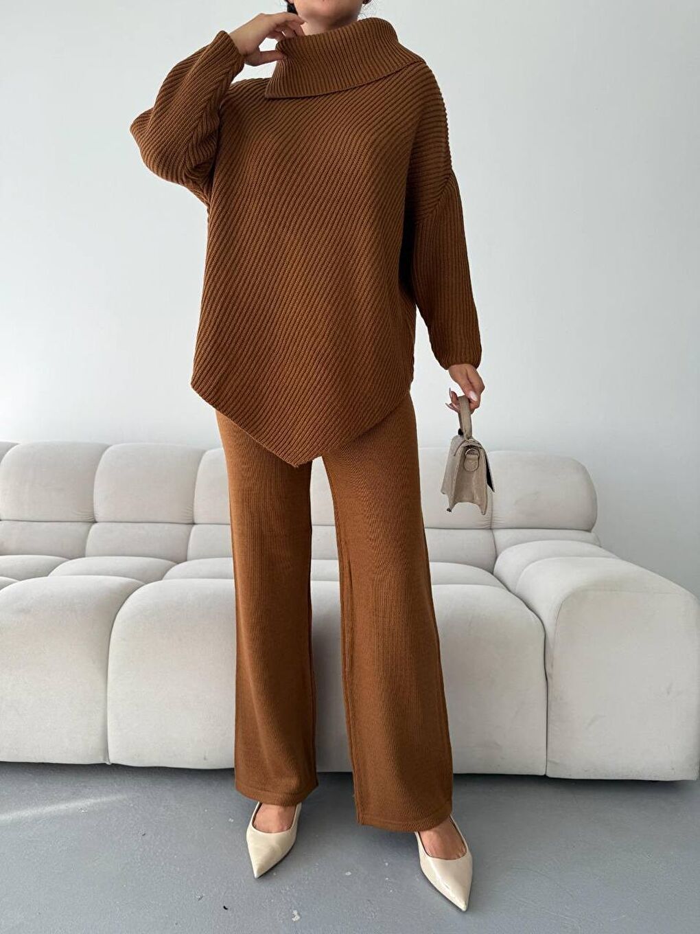 Kahverengi Şal Yaka Triko Takım Kahve-1