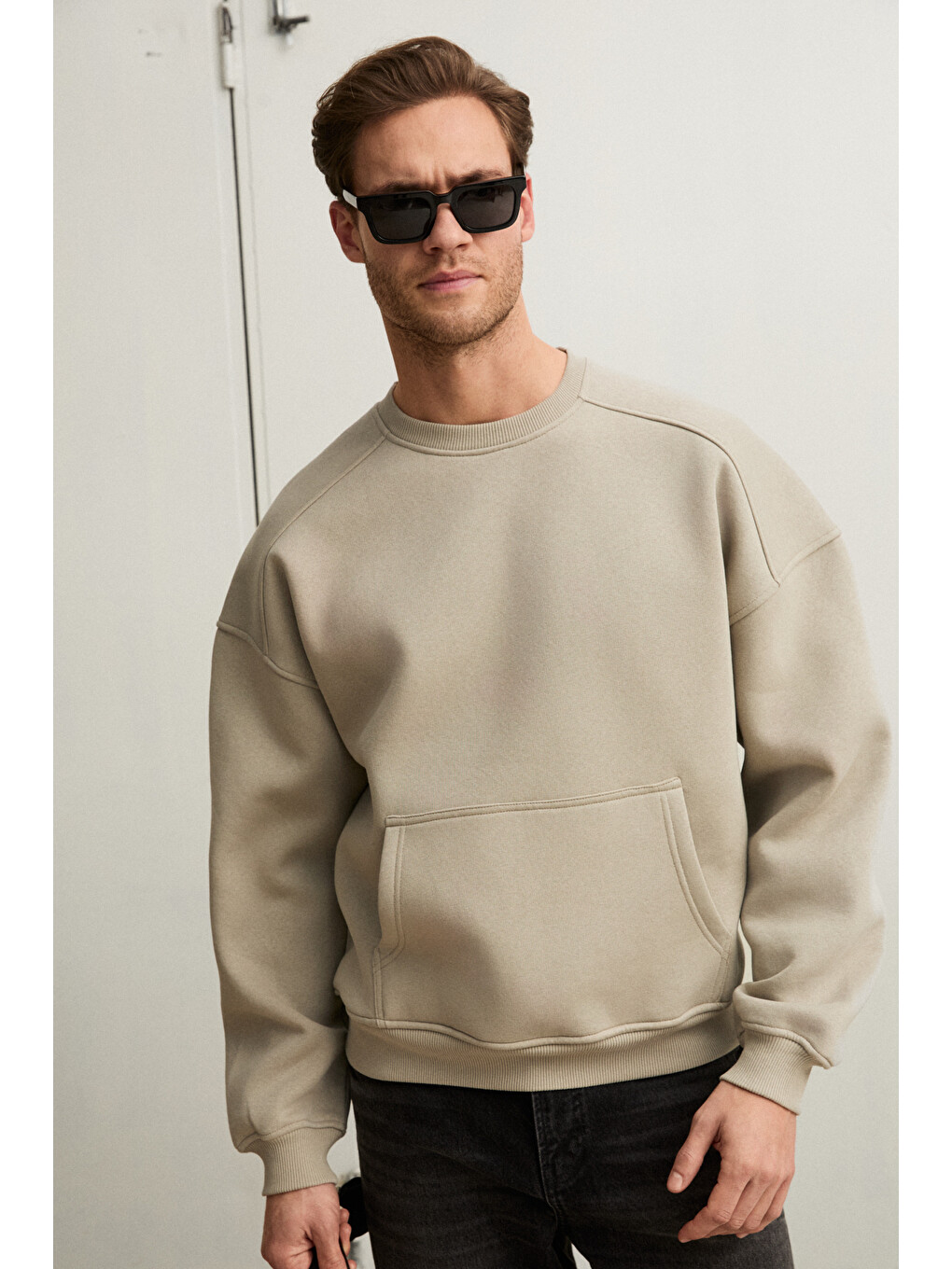 Coyotes Erkek Bisiklet Yaka Kangru Cepli Organik Pamuk Regular Fit Açık Haki Sweatshirt-4