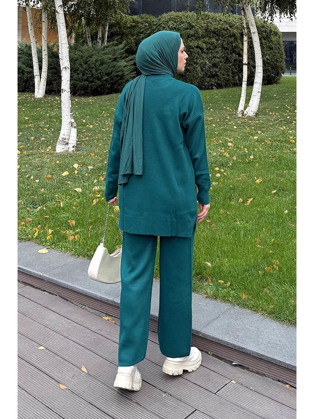 Çiçek Detaylı Triko Takım Zümrüt Yeşili-3