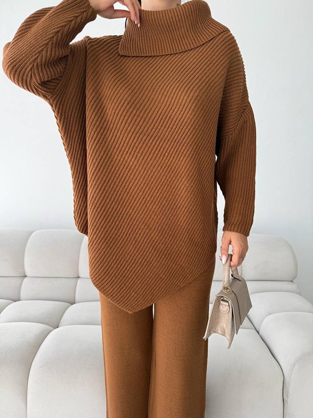 Kahverengi Şal Yaka Triko Takım Kahve-2