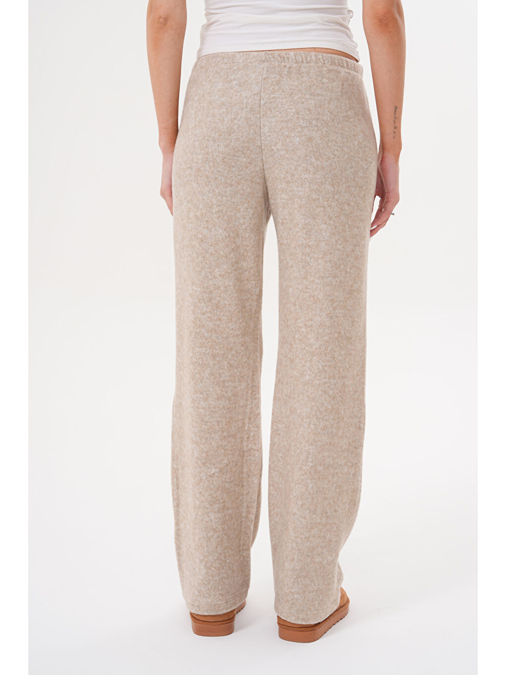 Bej Kadın Pantolon Beli Lastikli Cepli Bol Örme Pantolon-2