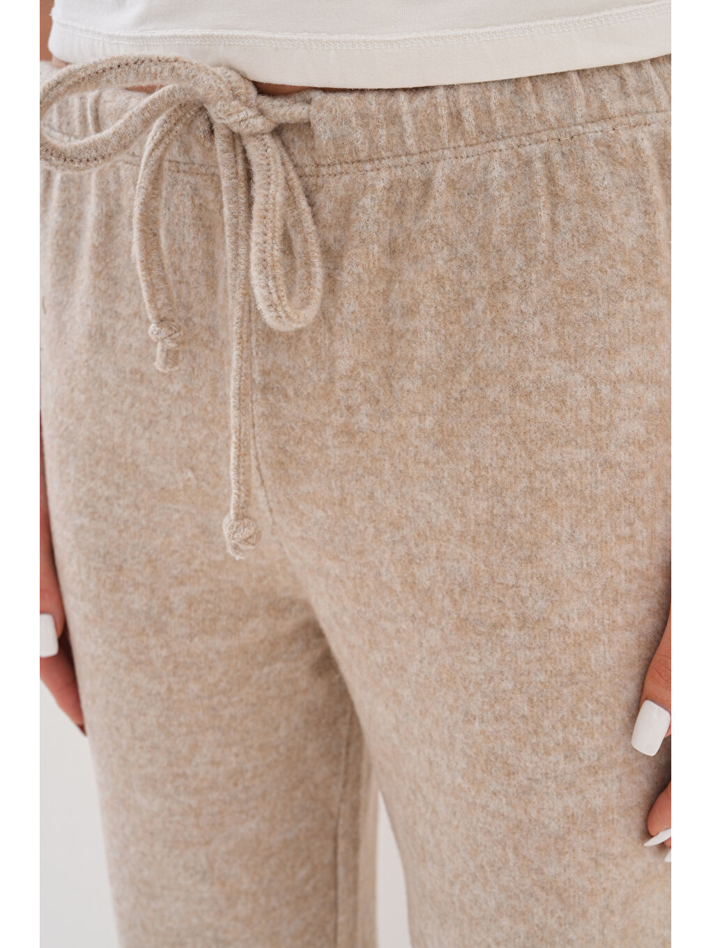 Bej Kadın Pantolon Beli Lastikli Cepli Bol Örme Pantolon-3