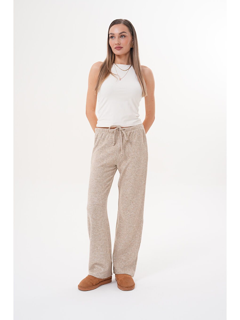 Bej Kadın Pantolon Beli Lastikli Cepli Bol Örme Pantolon-4