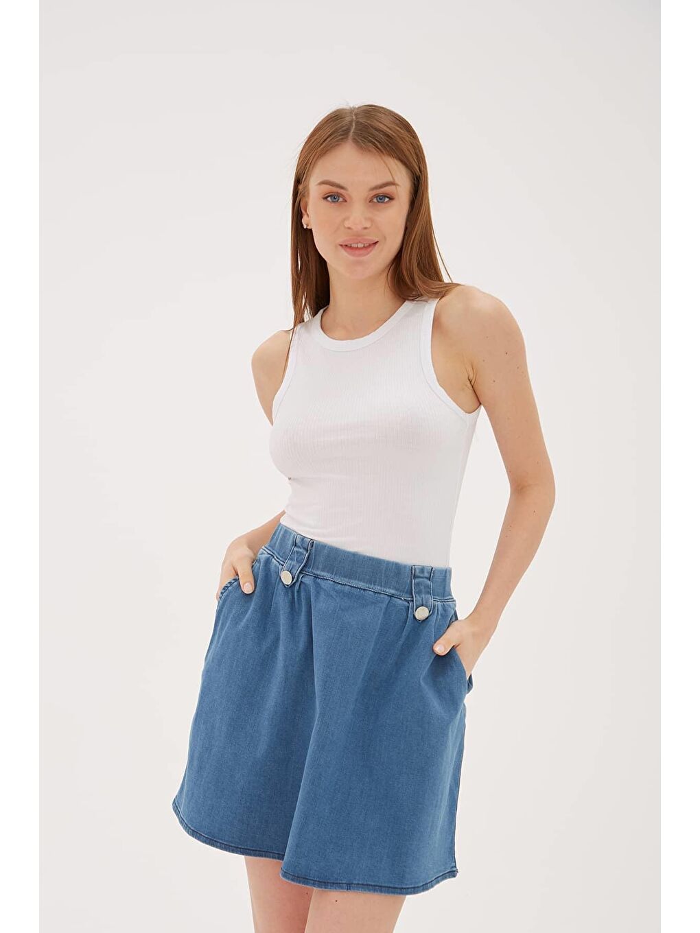 Beyaz Fitilli Halter Yaka Atlet 26Y0479K1-1