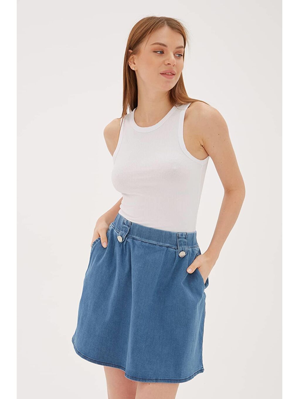 Beyaz Fitilli Halter Yaka Atlet 26Y0479K1-2