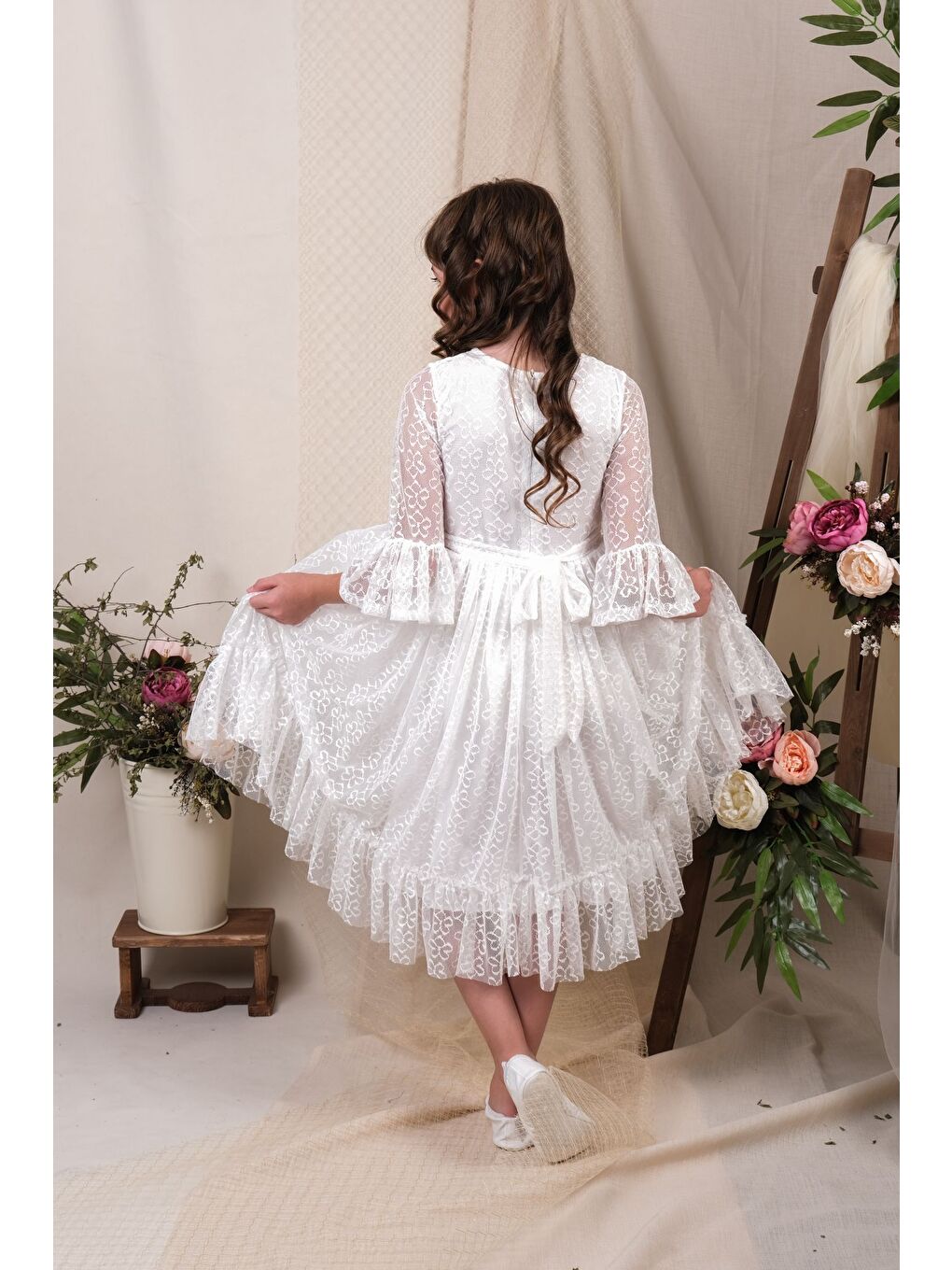 Beyaz Uzun Kol Dantel Makri Kız Çocuk Elbise MNK0600-3