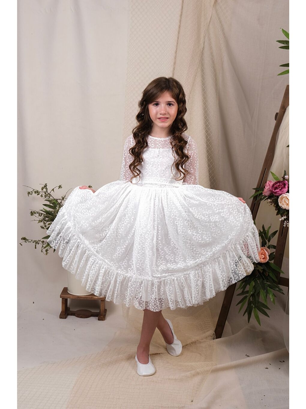 Beyaz Uzun Kol Dantel Makri Kız Çocuk Elbise MNK0600-4