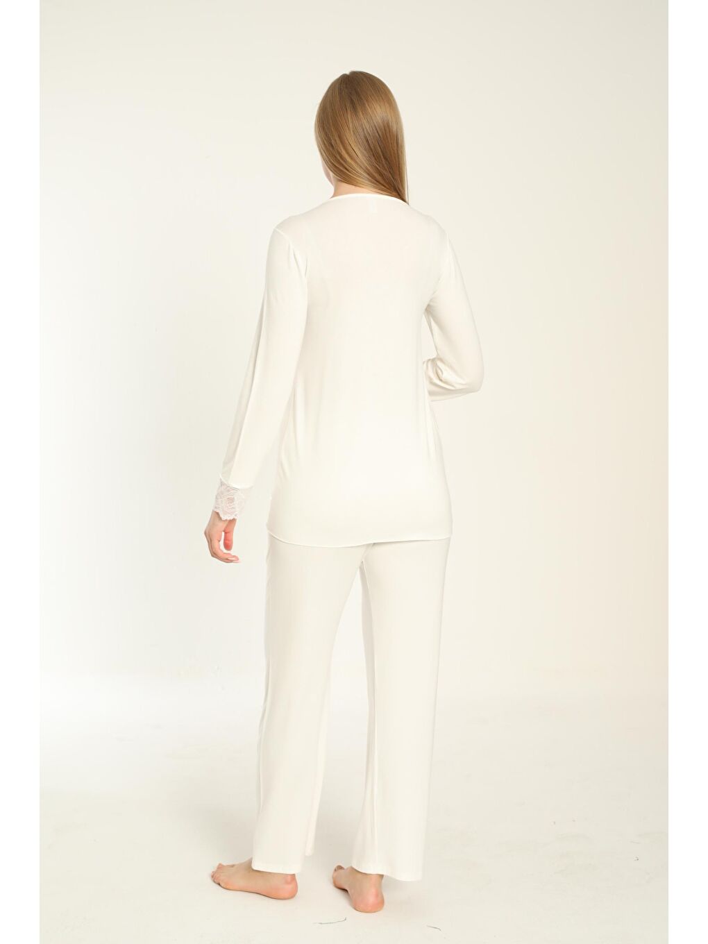 Uzun Kol Beyaz Hamile ve Lohusa Pijama Takımı-1