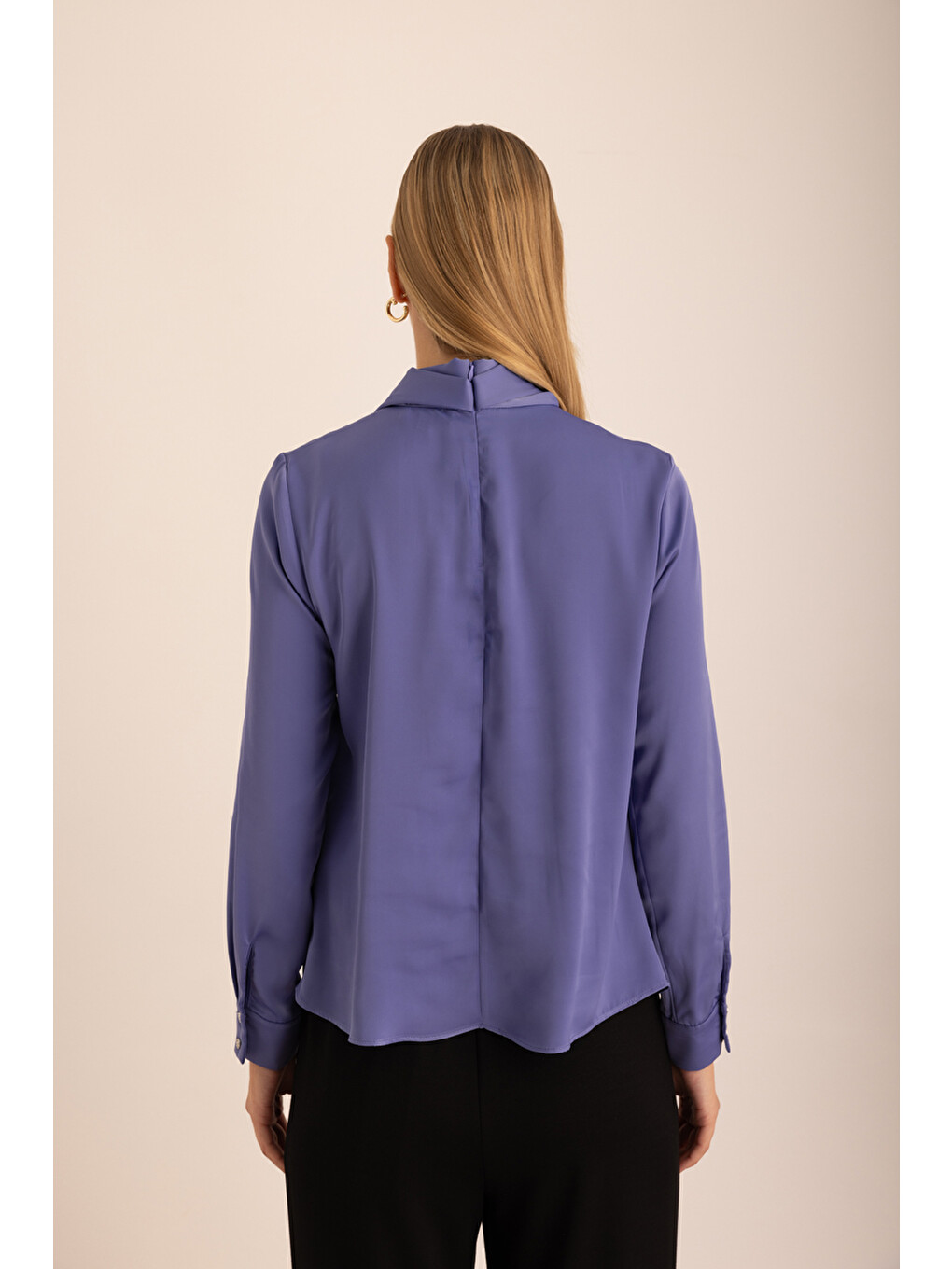 Mor Yakası Drape Detaylı Dokuma Bluz-5