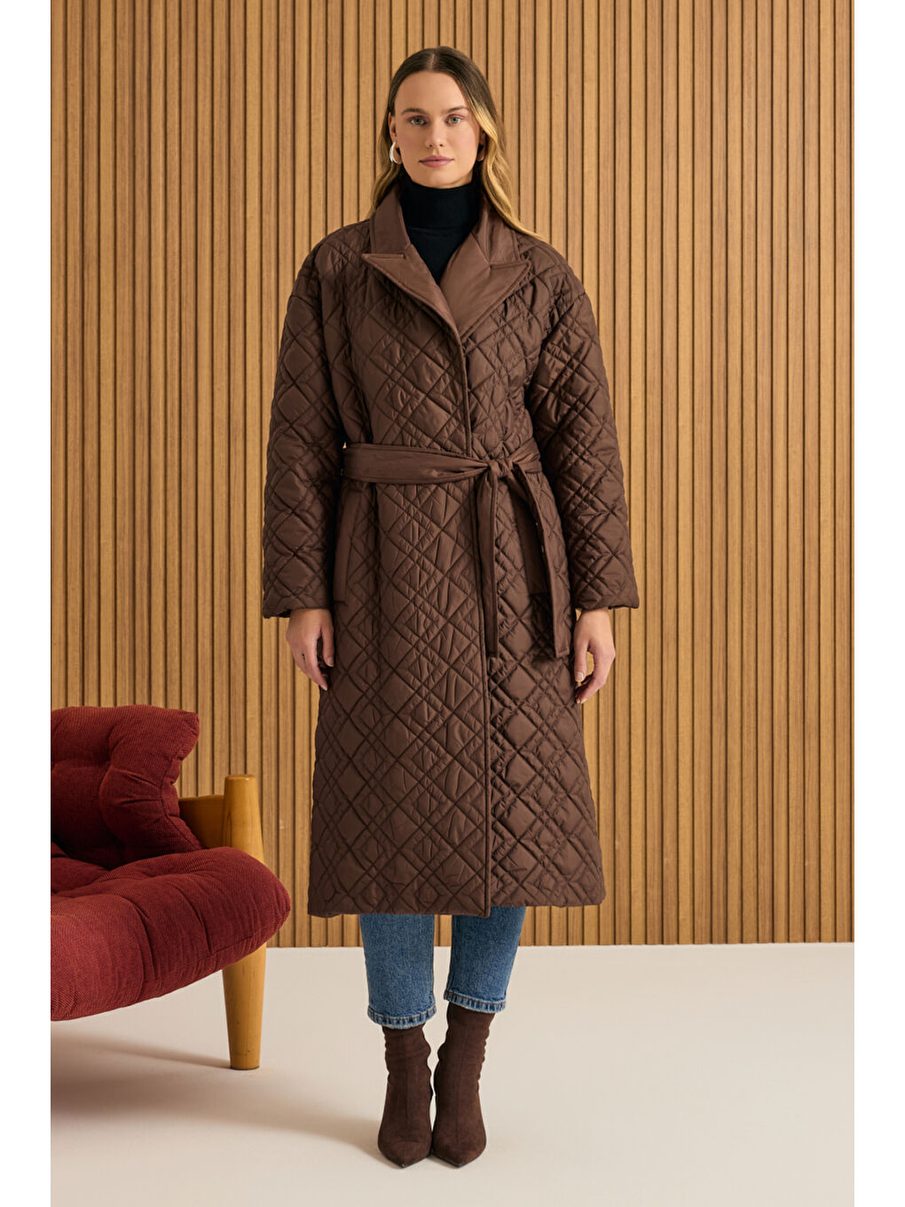 Kahverengi Seyyar Kuşaklı Kapitone Mont-2