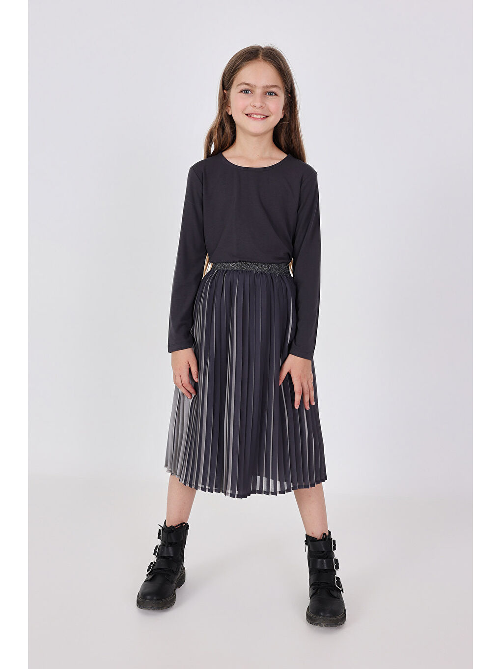 Gri Kız Çocuk Pileli Etek