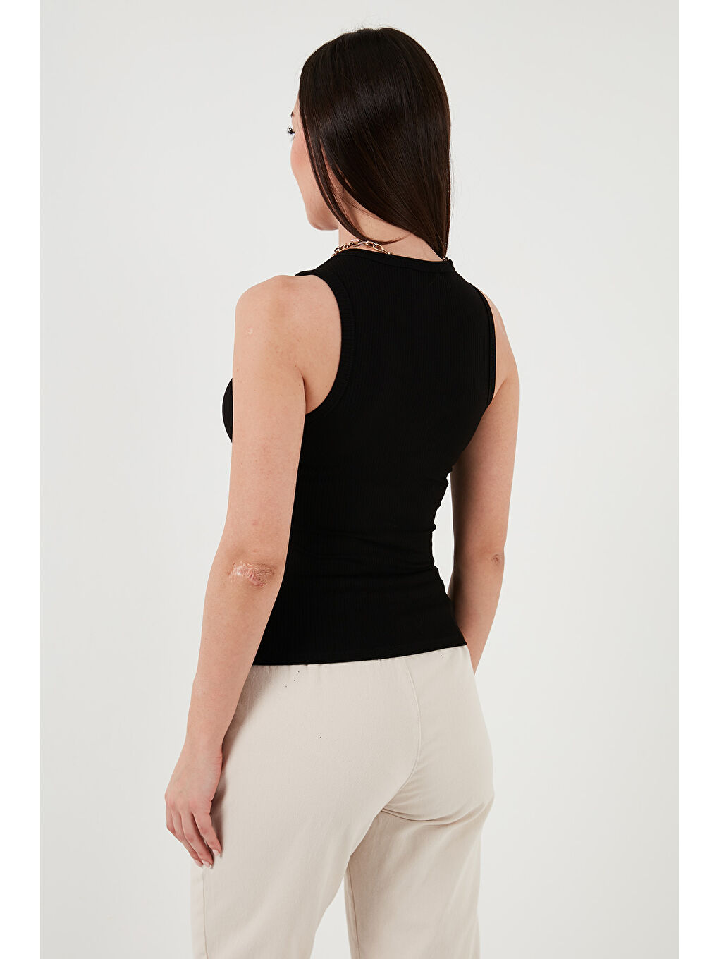 Siyah Fitilli Halter Yaka Atlet 26Y0479K1-3