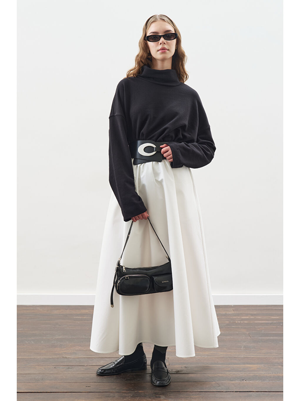 Yüksek Yakalı Oversıze Sweatshırt Siyah-3